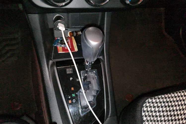 Used Toyota Levin 2016 1.6G CVT Elite Edition Gear Lever