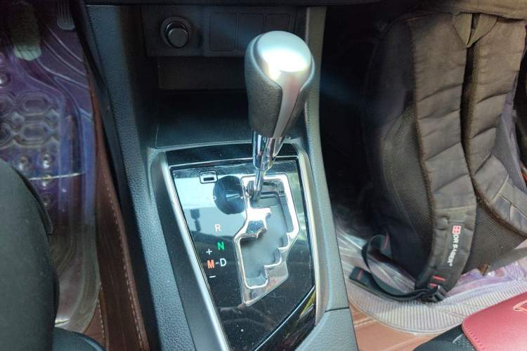 Used Toyota Levin 2016 1.6G-L CVT Leading Edition Gear Lever