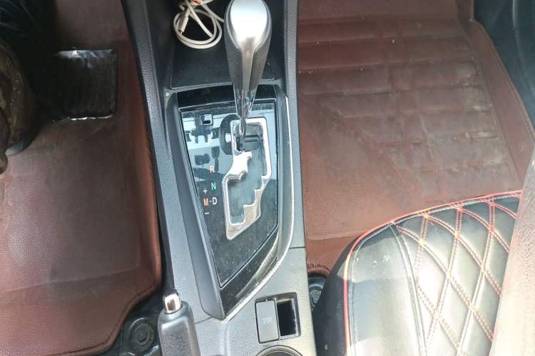 Used Toyota Levin 2016 1.6E CVT New Edition Gear Lever