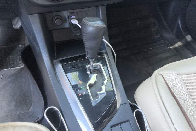 Used Toyota Levin 2016 1.6G-L CVT Leading Edition Gear Lever
