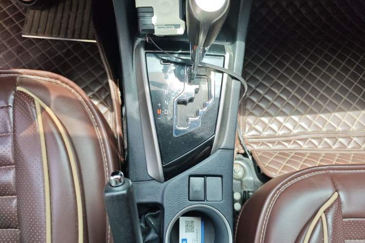 Used Toyota Levin 2016 1.6G CVT Elite Edition Gear Lever