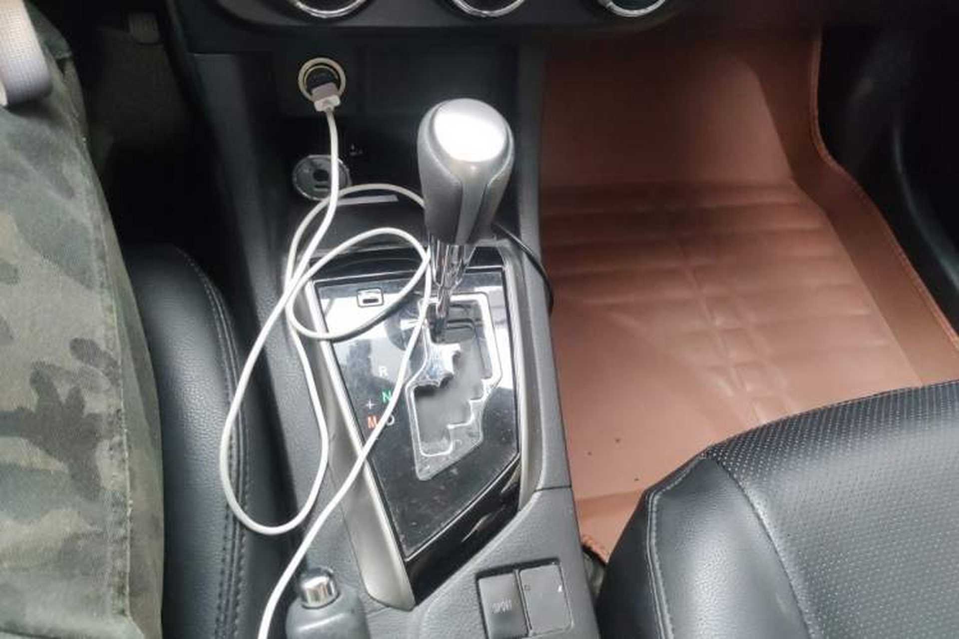 Used Toyota Levin 2016 1.6G CVT Elite Edition Gear Lever