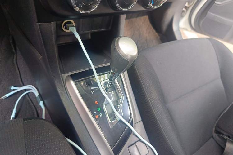 Used Toyota Levin 2016 1.6G CVT Elite Edition Gear Lever