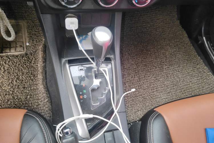 Used Toyota Levin 2016 1.6G CVT Elite Edition Gear Lever