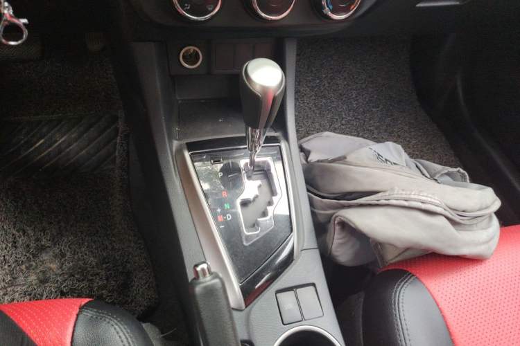 Used Toyota Levin 2016 1.6G CVT Elite Edition Gear Lever