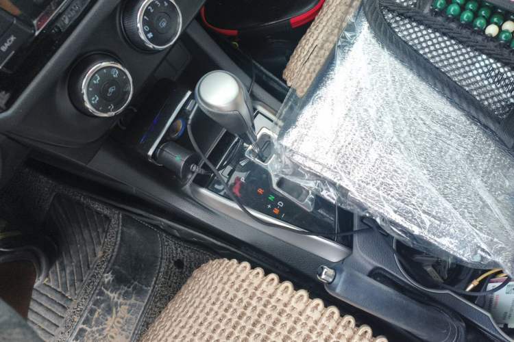 Used Toyota Levin 2016 1.6G CVT Elite Edition Gear Lever