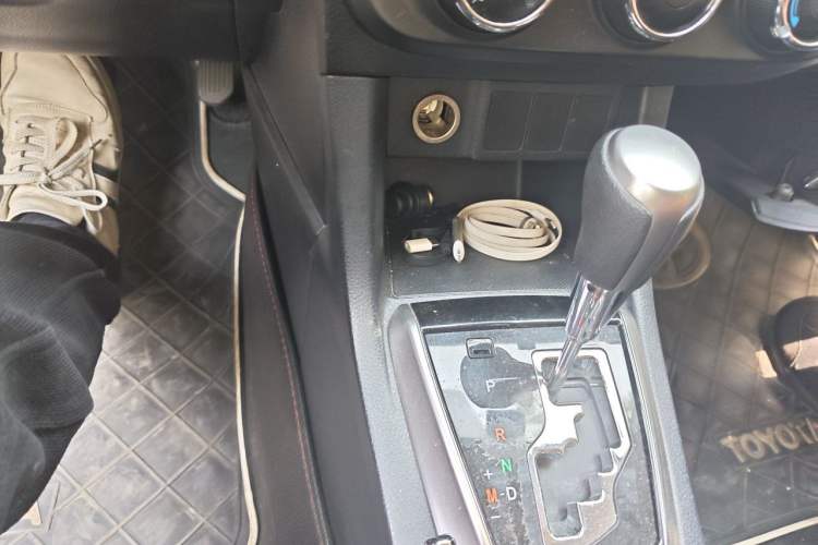 Used Toyota Levin 2016 1.6G CVT Elite Edition Gear Lever