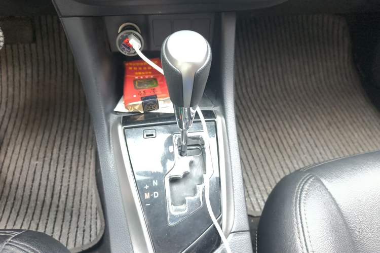 Used Toyota Levin 2016 1.6G CVT Elite Edition Gear Lever