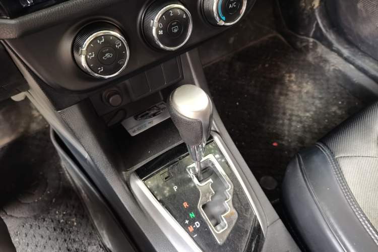Used Toyota Levin 2016 1.6G CVT Elite Edition Gear Lever