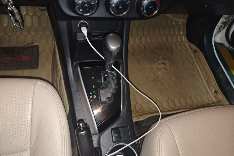 Used Toyota Levin 2016 1.6G CVT Elite Edition Gear Lever