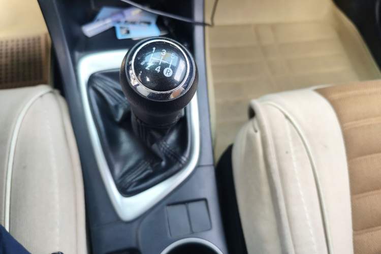 Used Toyota Levin 2016 1.6G Manual Elite Edition Gear Lever
