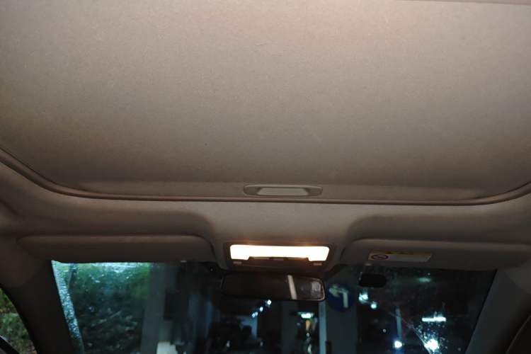 Used Toyota Levin 2016 1.6G CVT Elite Edition Headliner