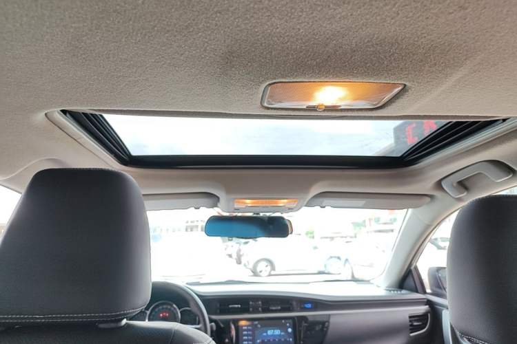 Used Toyota Levin 2016 1.6G CVT Elite Edition Headliner