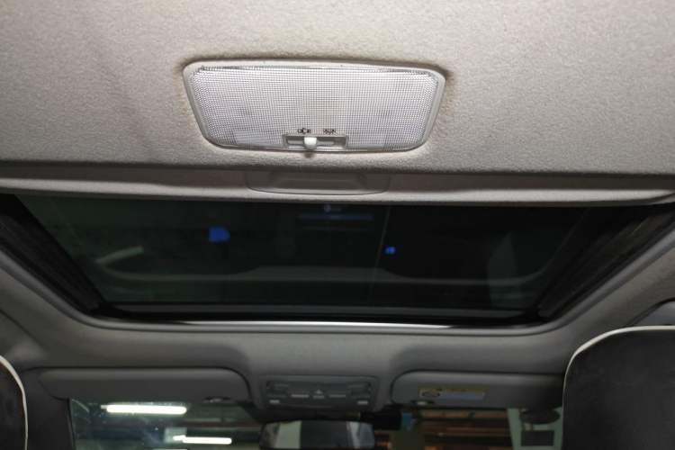 Used Toyota Levin 2016 1.6G CVT Elite Edition Headliner