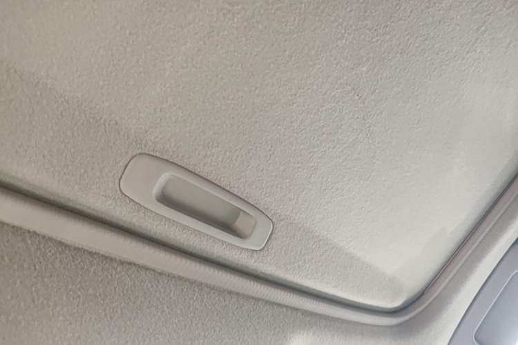 Used Toyota Levin 2016 1.6G CVT Elite Edition Headliner