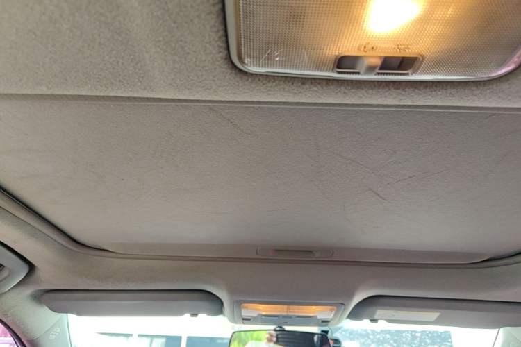 Used Toyota Levin 2016 Dual-Engine 1.8H GS E-CVT Elite Model with Sunroof Headliner