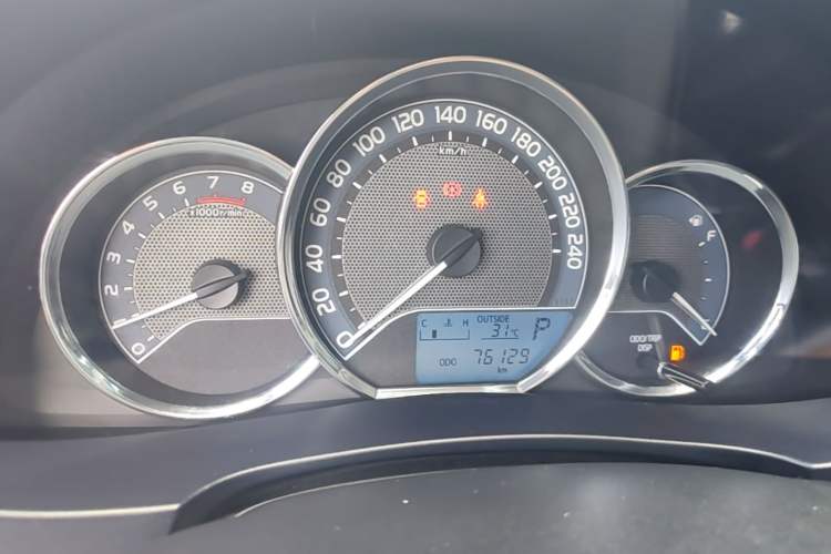 Used Toyota Levin 2016 1.6G CVT Elite Edition Instrument Cluster