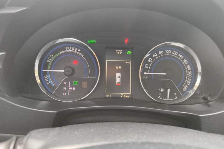 Used Toyota Levin 2016 Dual-Engine 1.8H GS E-CVT Elite Model with Sunroof Instrument Cluster
