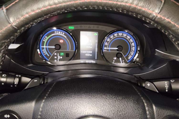 Used Toyota Levin 2016 Dual-Engine 1.8H GS E-CVT Elite Model with Sunroof Instrument Cluster