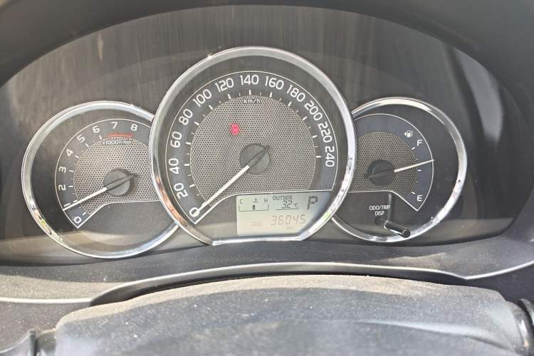 Used Toyota Levin 2016 1.6G CVT Elite Edition Instrument Cluster