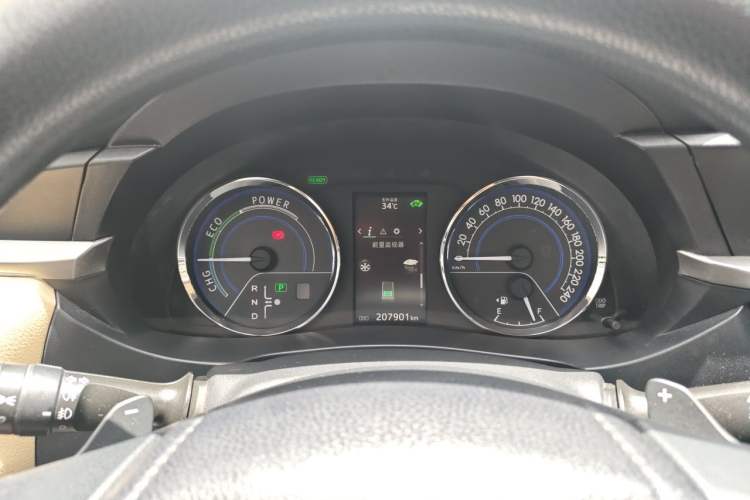 Used Toyota Levin 2016 Dual-Engine 1.8H GS E-CVT Elite Model with Sunroof Instrument Cluster