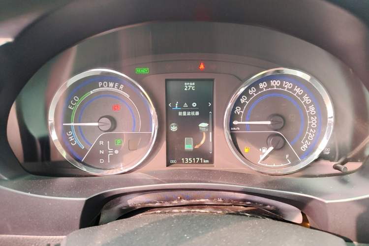 Used Toyota Levin 2016 Dual-Engine 1.8H GS E-CVT Elite Model with Sunroof Instrument Cluster