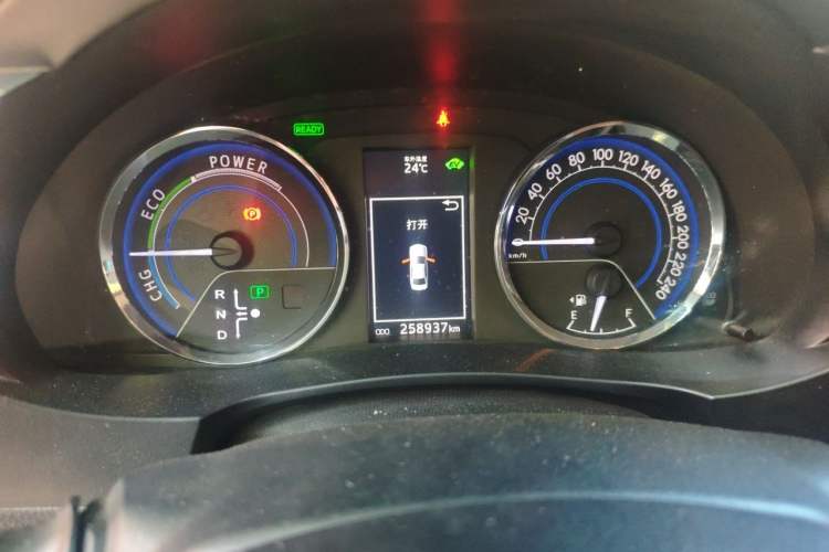 Used Toyota Levin 2016 Dual-Engine 1.8H GS E-CVT Elite Model with Sunroof Instrument Cluster