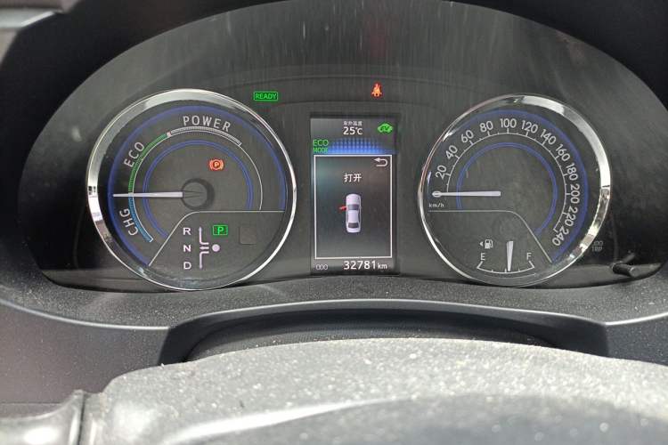 Used Toyota Levin 2016 Dual-Engine 1.8H GS E-CVT Elite Model with Sunroof Instrument Cluster