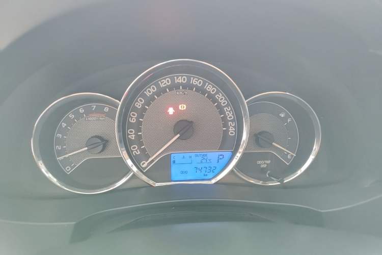 Used Toyota Levin 2016 1.6G CVT Elite Edition Instrument Cluster