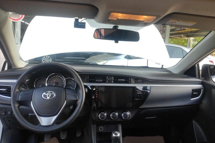 Used Toyota Levin 2016 1.6G Manual Elite Edition Interior 1