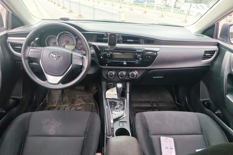 Used Toyota Levin 2016 1.6G CVT Elite Edition Interior 2