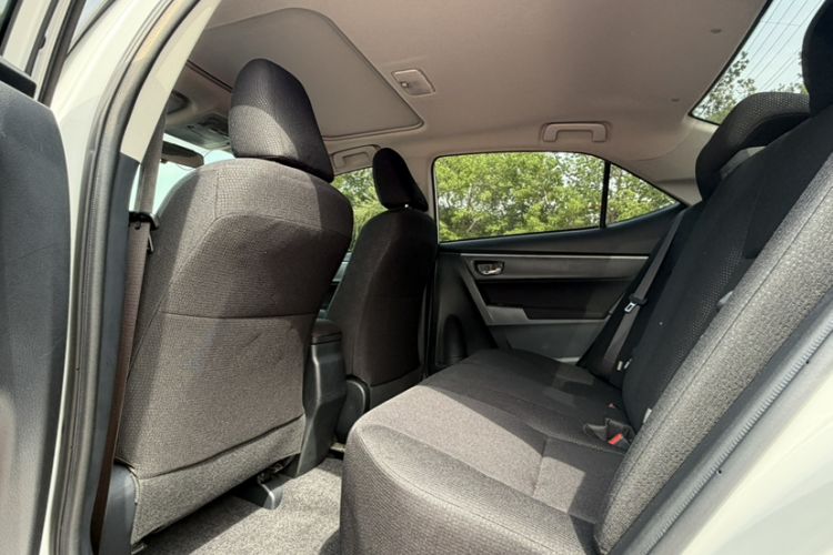 Used Toyota Levin 2016 1.6G CVT Elite Edition Interior 3