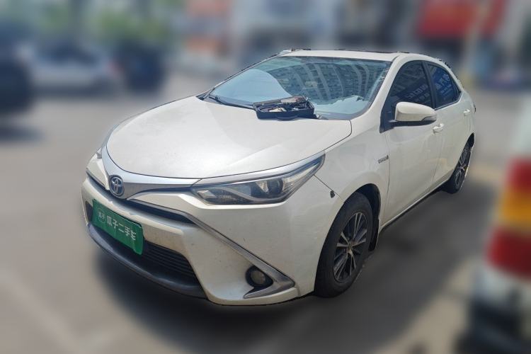 Używany Toyota Levin 2016 Dual-Engine 1.8H GS E-CVT Elite Model with Sunroof Guazi used car, China used car export, Used car for sale, Used cars, Cheapest cars for sale