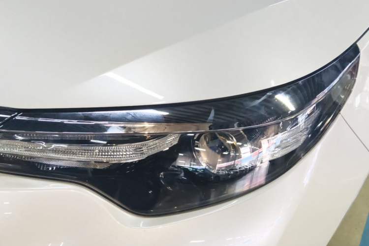 Used Toyota Levin 2016 1.6G CVT Elite Edition Left Front Headlight
