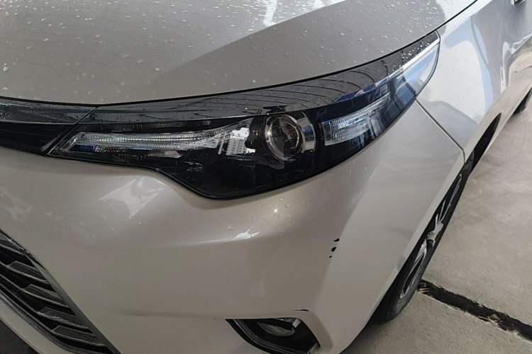 Used Toyota Levin 2016 1.6G CVT Elite Edition Left Front Headlight