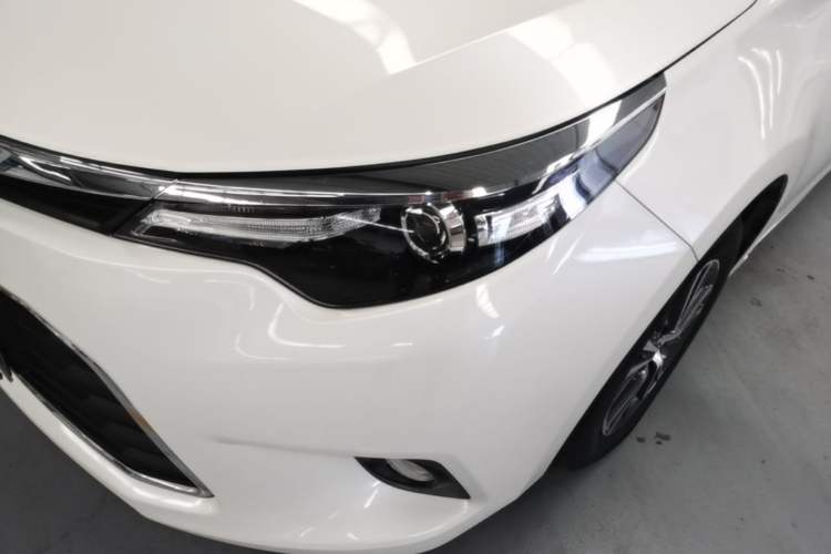Used Toyota Levin 2016 1.6G CVT Elite Edition Left Front Headlight