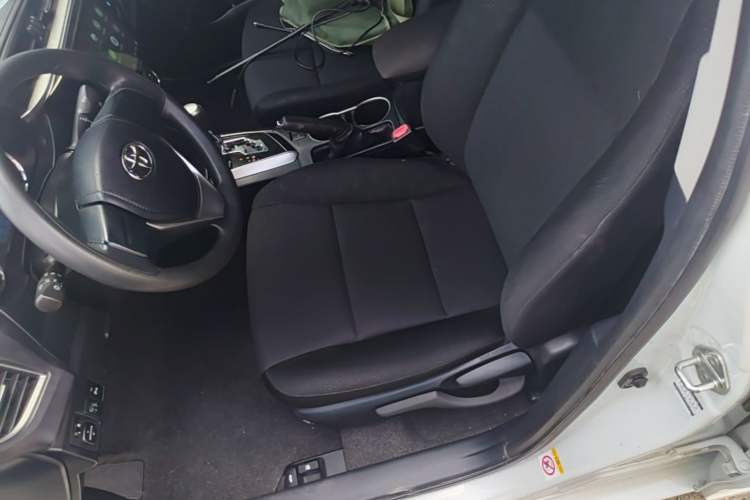 Used Toyota Levin 2016 1.6G CVT Elite Edition Left Front Seat