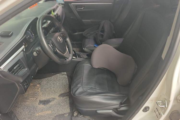 Used Toyota Levin 2016 Dual-Engine 1.8H GS E-CVT Elite Model with Sunroof Left Front Seat