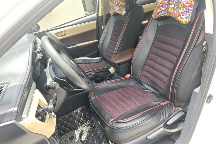 Used Toyota Levin 2016 Dual-Engine 1.8H GS E-CVT Elite Model with Sunroof Left Front Seat