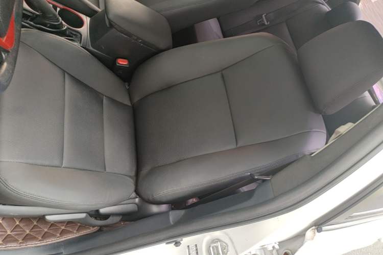 Used Toyota Levin 2016 1.6G CVT Elite Edition Left Front Seat