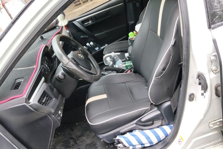 Used Toyota Levin 2016 Dual-Engine 1.8H GS E-CVT Elite Model with Sunroof Left Front Seat