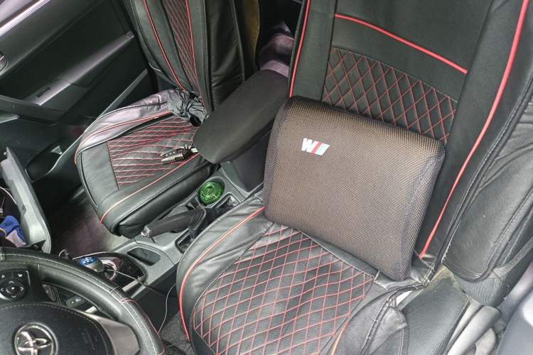 Used Toyota Levin 2016 Dual-Engine 1.8H GS E-CVT Elite Model with Sunroof Left Front Seat
