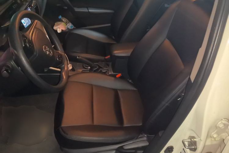 Used Toyota Levin 2016 Dual-Engine 1.8H GS E-CVT Elite Model with Sunroof Left Front Seat