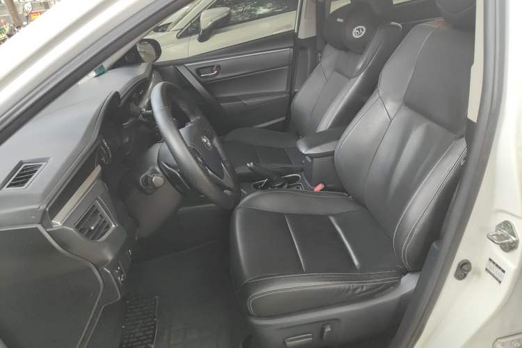Used Toyota Levin 2016 Dual-Engine 1.8H V E-CVT Luxury Edition Left Front Seat