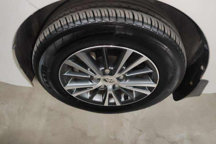 Used Toyota Levin 2016 1.6G CVT Elite Edition Left Front Wheel Hub