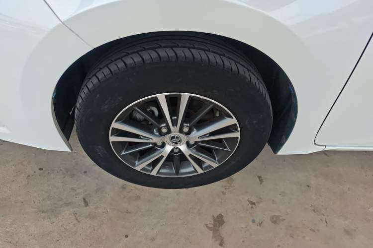 Used Toyota Levin 2016 1.6G Manual Elite Edition Left Front Wheel Hub