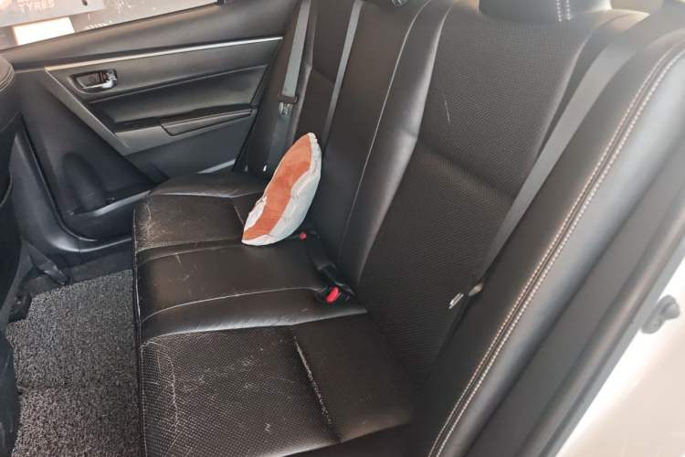 Used Toyota Levin 2016 1.6G CVT Elite Edition Left Rear Seat