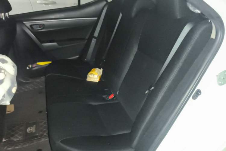 Used Toyota Levin 2016 1.6G CVT Elite Edition Left Rear Seat