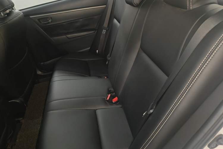 Used Toyota Levin 2016 1.6G CVT Elite Edition Left Rear Seat
