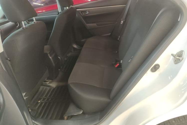 Used Toyota Levin 2016 1.6G CVT Elite Edition Left Rear Seat